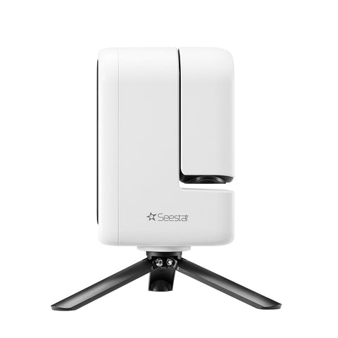 White security camera with Seesta branding on a white background